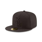[10047308] New Era Chicago White Sox Black On Black 59FIFTY Fitted Hats