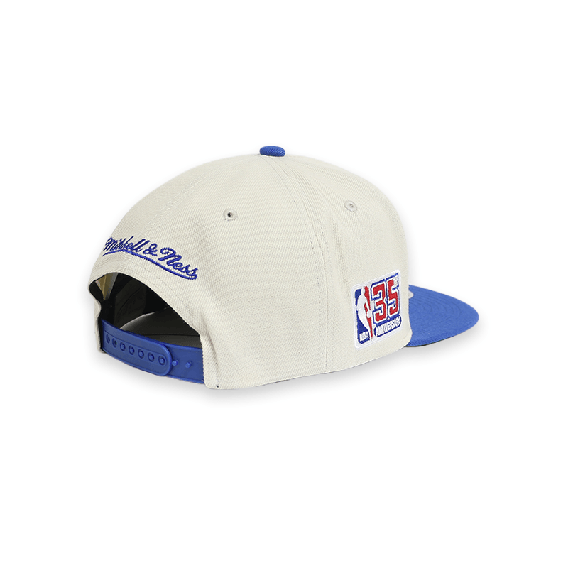 [6HSSSH21231-NYKOFWH] NEW YORK KNICKS 35th Side Snapback HWC